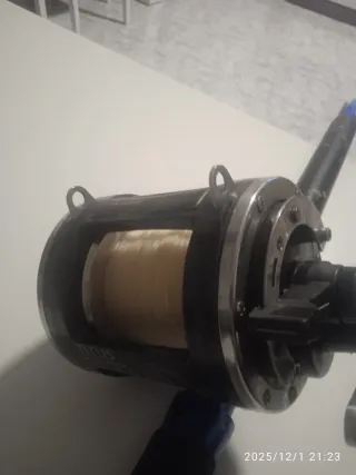 Caña de pescar Okuma para barco