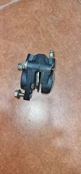 Pinza Freno Disco Delantero Rieju RV Marathon