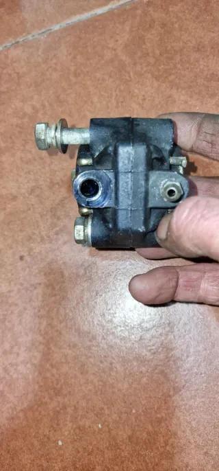 Pinza Freno Disco Delantero Rieju RV Marathon