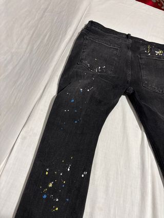 Vaqueros Bershka negros talla M