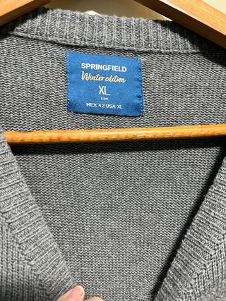 Jersey gris hombre con rayas