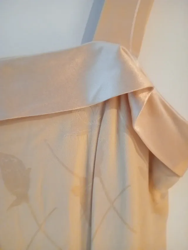 Abito da festa dorato beige