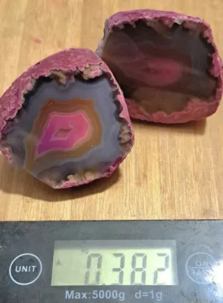 Geode Agata Diviso in 2 Parti