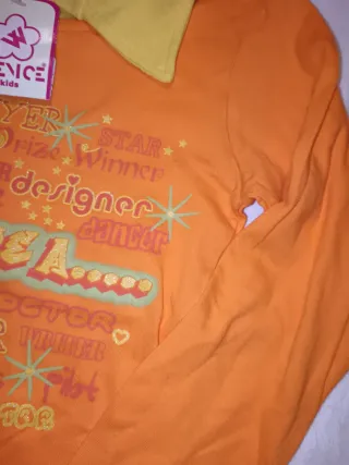 Felpa bambina arancione con colletto giallo