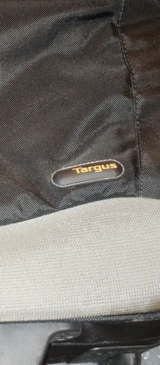 Maletín portaherramientas con ruedas Targus