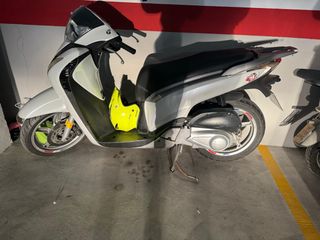 Honda SH 125i Scooter