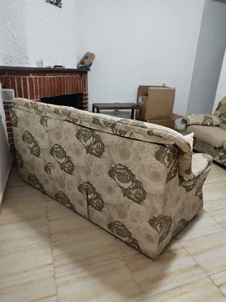 Sofá de tela estampado floral