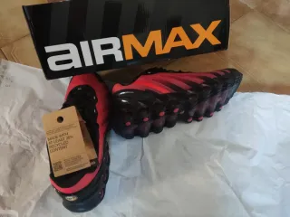 Zapatillas NIKE Air Max DN8 Rojas y Negras.NUEVAS!