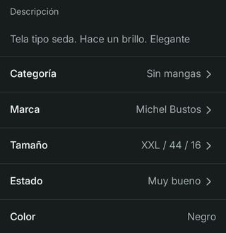 Blusa negra con pedrería