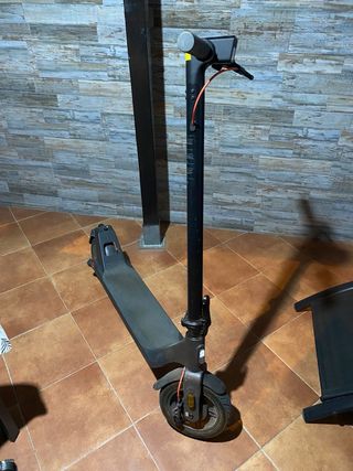 Patinete Xiaomi 4 Lite 2ª Gen