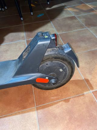 Patinete Xiaomi 4 Lite 2ª Gen