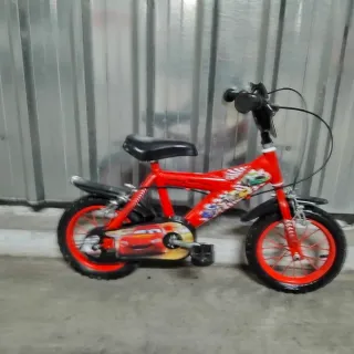 Bicicleta infantil Rayo McQueen 2-4 años