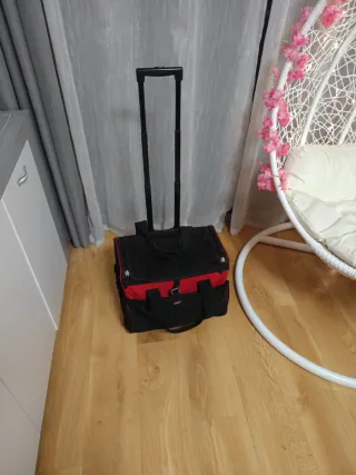 Bolsa de herramientas con ruedas