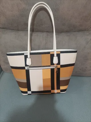 Bolso de mano estampado