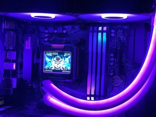 PC Gamer RGB, Monitor MSI, Teclado y mouse