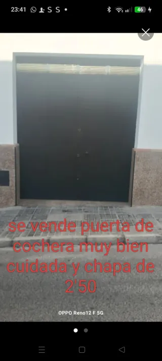 Puerta de cochera de chapa, con chapa de 2'05