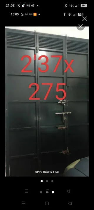 Puerta de cochera de chapa, con chapa de 2'05