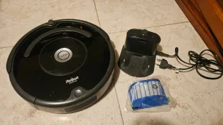 Roomba 671, base de carga y filtro extra.