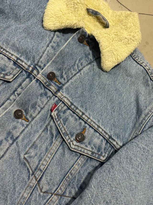 Giacca di jeans Levi's con colletto