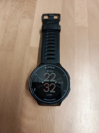 Coros Kiprun GPS 500 + cable de carga.