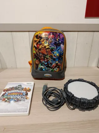 Wii Skylanders Giants + Portal + Mochila + muñecos
