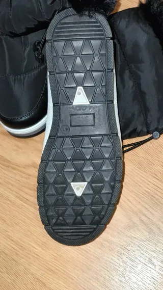 OPORTUNIDAD, BOTAS DE INVIERNO ANTIDESLIZANTES