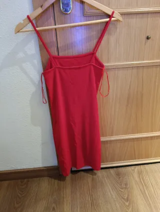 Vestido rojo de tirantes