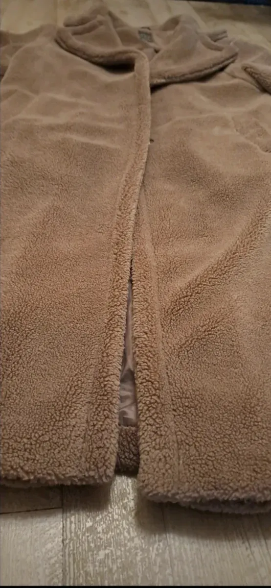 Abrigo pelo solapa grande