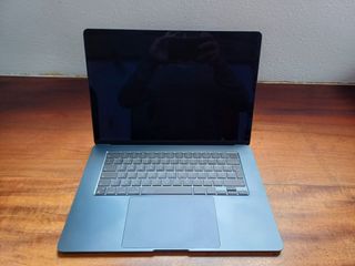 MacBook Air 15 - Chip M4 - 16GB RAM – 512GB