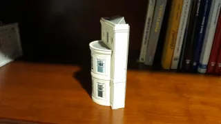 Modello di edificio H0 per treni in miniatura