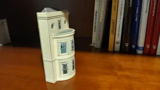 Modello di edificio H0 per treni in miniatura