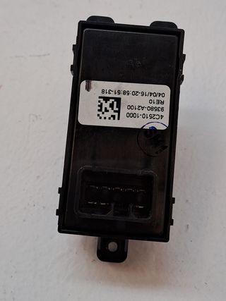 MANDO ELEVALUNAS DELANTERO DERECHO KIA CEED (2)