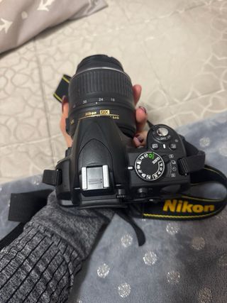 Cámara Nikon D3100 Negra