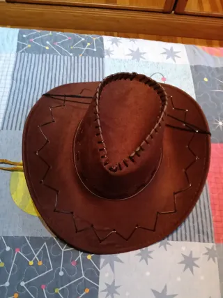 Disfraz vaquera marrón y rojo