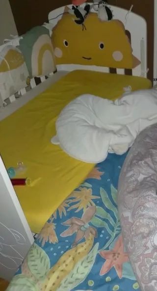 Cuna de colecho de madera