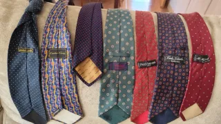 Lote 18 Corbatas de seda Vintage: Hackett, Lanv...