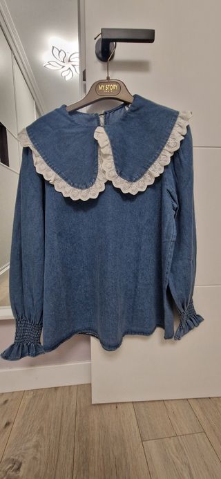 Camisa vaquera con cuello bobo