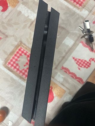 Console PS4 (PlayStation 4) Nera