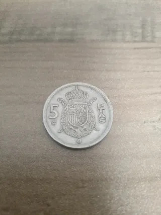Moneda 5 Pesetas 1975  rara Estrella 80