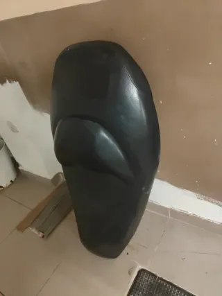 Asiento Suzuki Burgman 125 2004