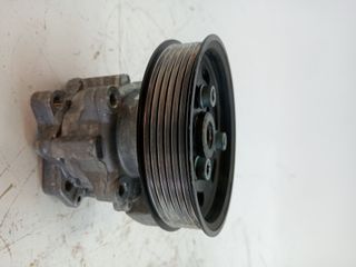 BOMBA DIRECCION AUDI A4 AVANT (8E)