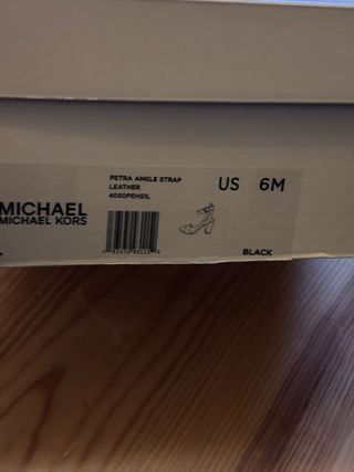 Sandalias Michael Kors Tacón Plateado