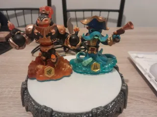 Skylanders Giants Wii + Portal + Figuras