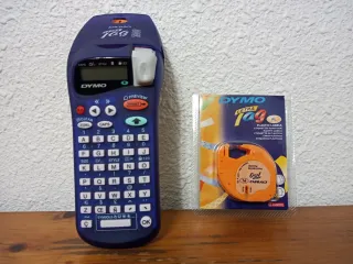 Rotuladora Dymo Letra Tag 2000 Lila