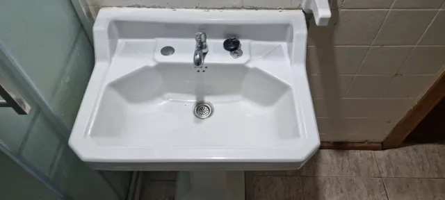 Lavabo de porcelana blanco roca
