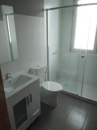 REFORMAS • ALBAÑILES • FONTANEROS • ELECTRICISTAS