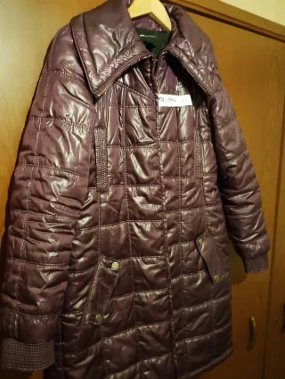 Plumífero Mango Morado Talla XL