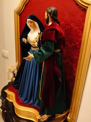 Virgen Dolorosa y San Juan de vestir