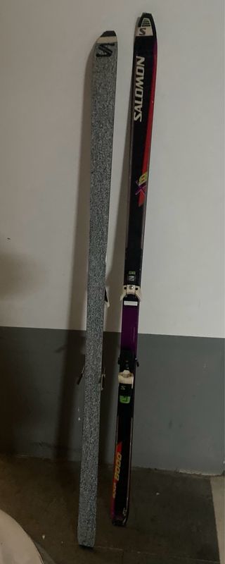 Esquís Salomon X8 + Fijaciones Salomon 977