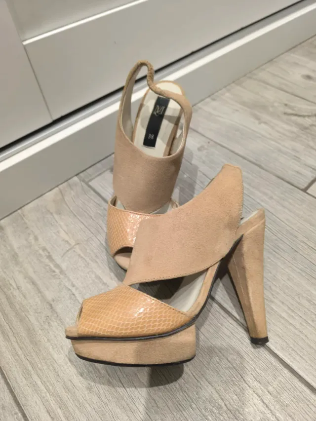 Zapatos de tacón plataforma beige/ salmón